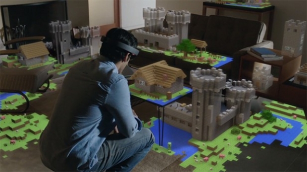 Батерията на HoloLens издържа едва 2.5 часа