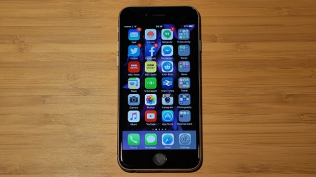 Apple: iPhone 6S лъже за живота на батерията