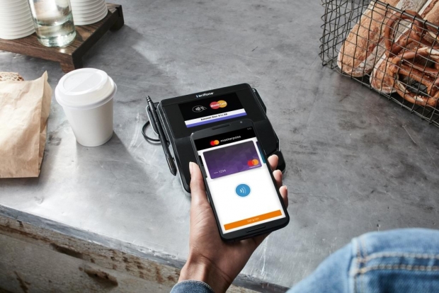 Mastercard премахва бариерите пред дигиталните плащания – дава на потребителите свободата да пазаруват посредством различни устройства и канали с Masterpass