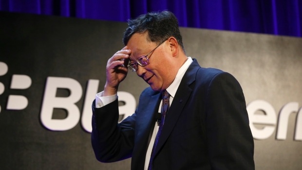 Шефът на BlackBerry смята, че Apple не е трябвало да създава главоболия на ФБР