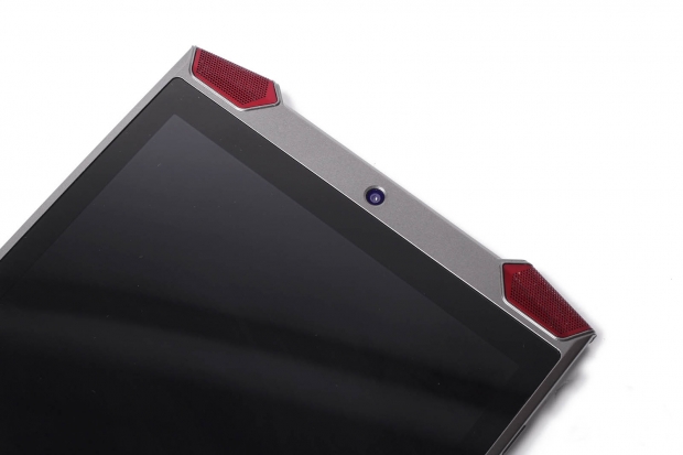 Ревю на геймърския таблет Acer Predator 8