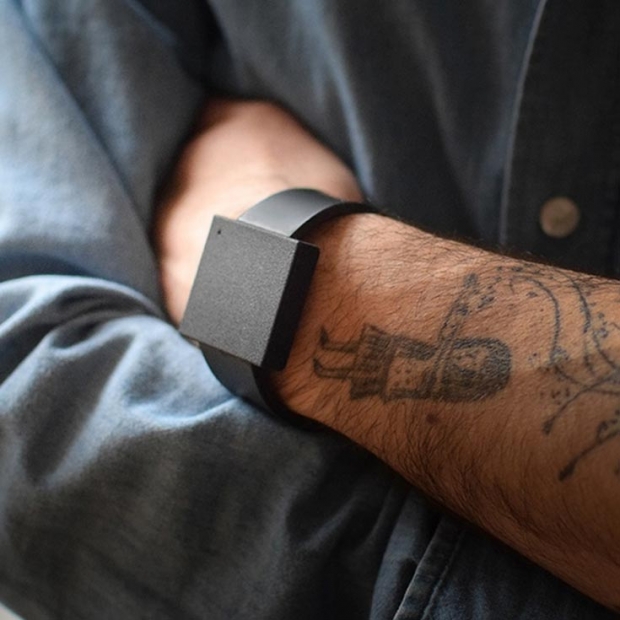Започна финансирането на ръчния субуфер Basslet
