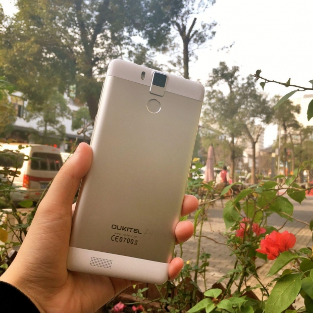 В средата на април излиза новата версия Oukitel K6000 Pro с мощна акумулаторна батерия