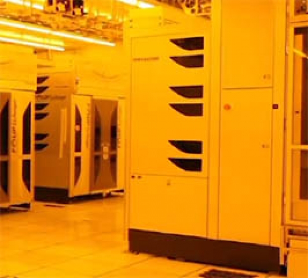 Тримесечните продажби на сървъри се увеличиха за седми пореден път