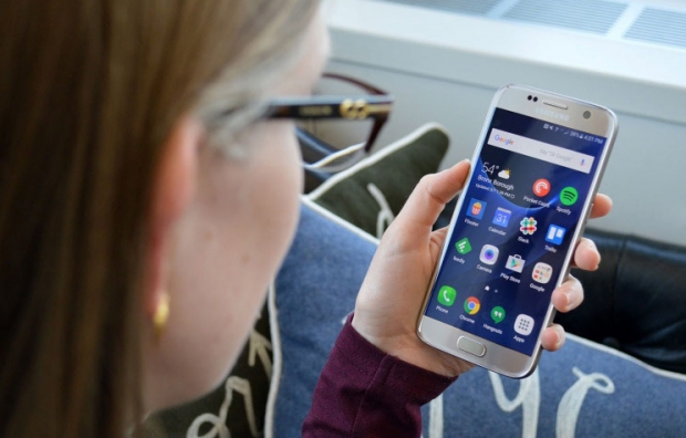 Samsung: в Южна Корея за два дни бяха продадени 100 000 Galaxy S7 и Galaxy S7 edge