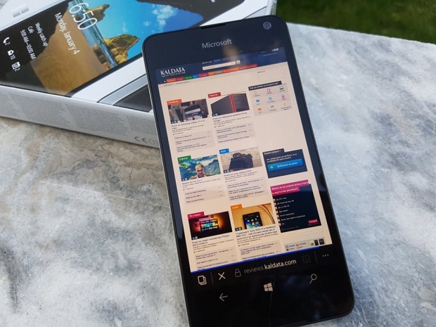 Ревю на Microsoft Lumia 650: бюджетен метален смартфон