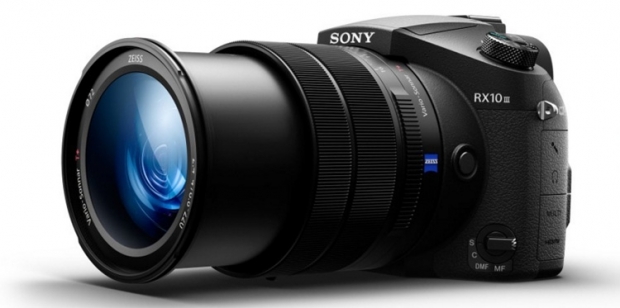Анонс на цифровия суперзум Sony RX10 III