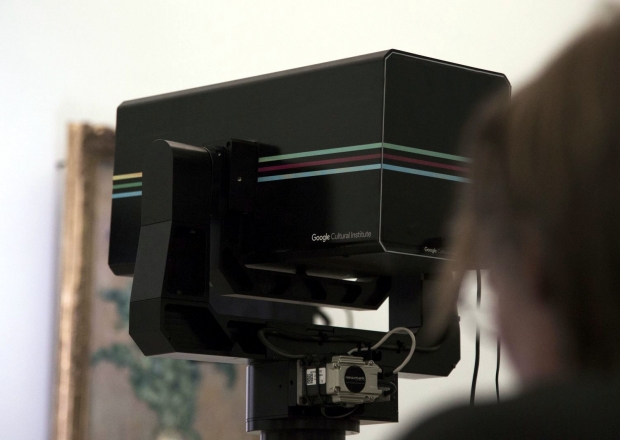 Google представи роботизирания фотоапарат Art Camera за заснемане на картини със свръхвисока резолюция