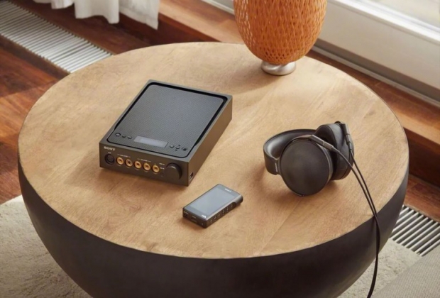 IFA 2016: Sony представи комплекта за аудиофили Signature Series с позлатения плеър NWM1Z Walkman и цена 00