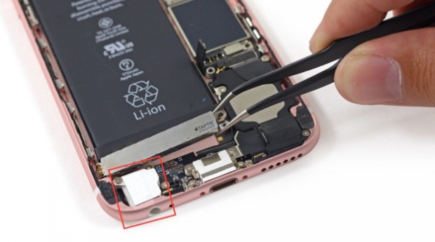 Apple обясни защо е махнала стандартно 3,5-милиметрово аудио гнездо