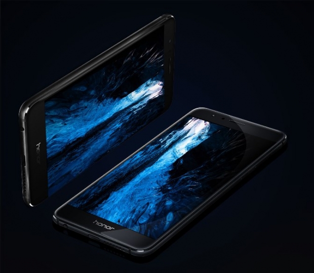 Huawei продаде 1,5 милиона смартфона Honor 8