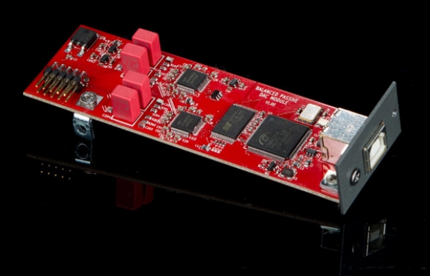 Jotunheim е първият модулен усилвател за слушалки на Schiit Audio