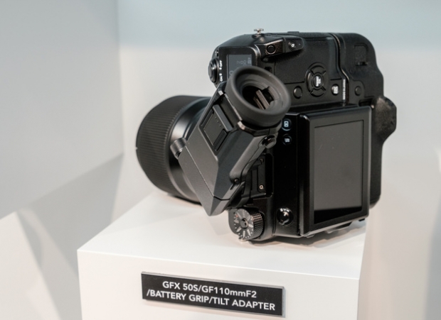 Fujifilm GFX 50S: средноформатен безогледален фотоапарат с 51,4 MP фотосензор