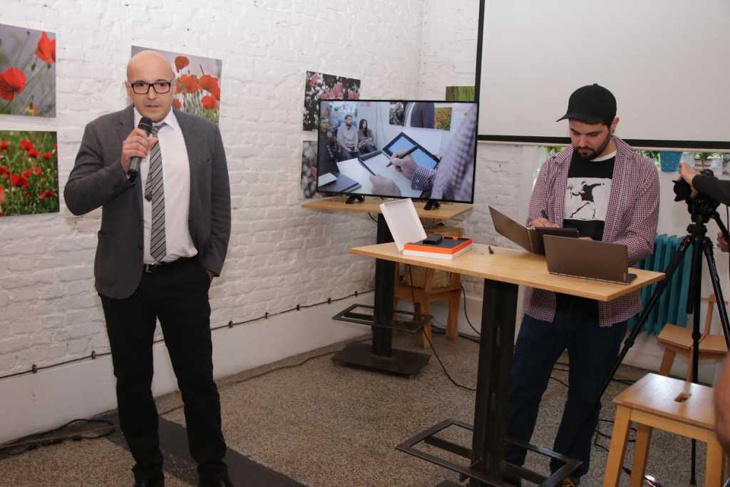 lenovo-yoga-book-bg-launch-1