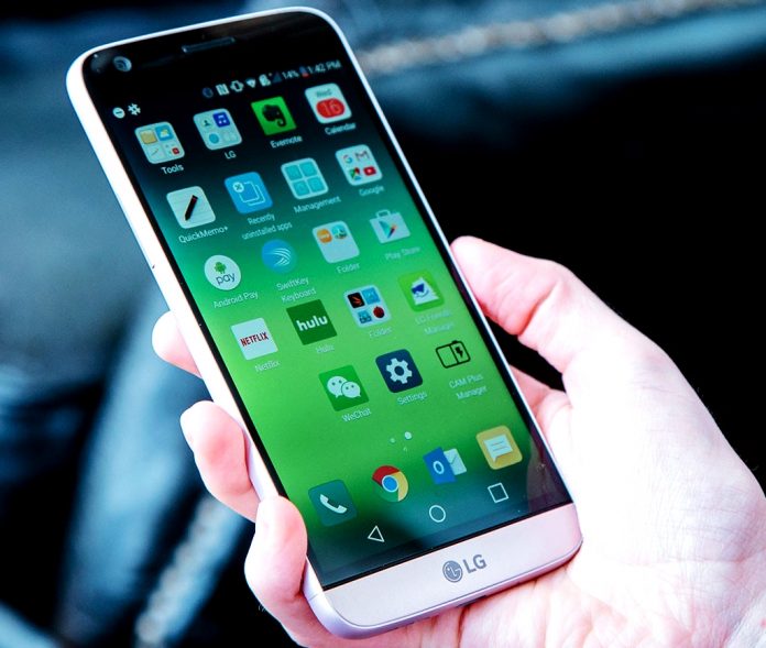 LG с 23% спад в продажбите на смартфони