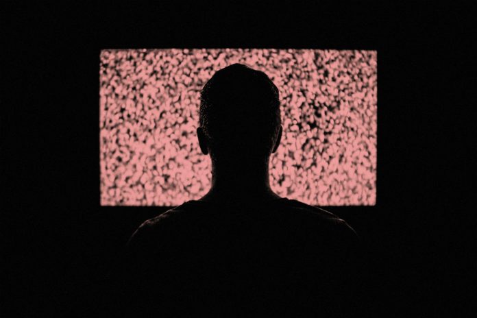 post-truth Фалшивите новини и епохата на постистината: всичко едва сега започва