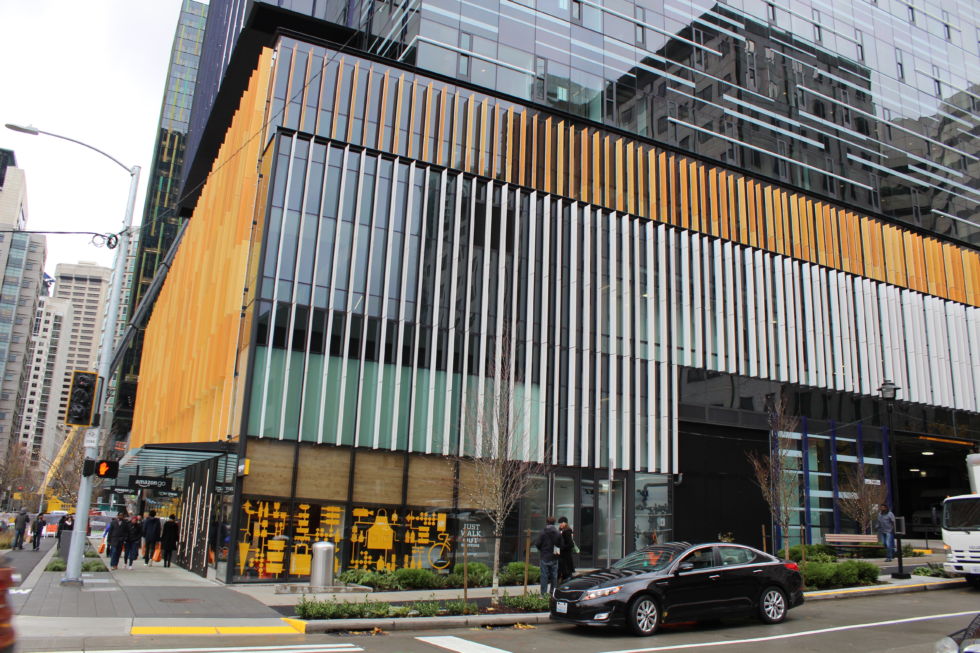 amazon-go-3