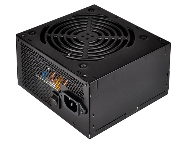 1 SilverStone пуска двата нови захранващи блока от начално ниво Essential SST-ET на 550 и 650 W