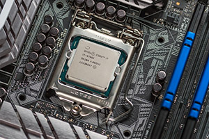 1 Intel с рекордни продажби на Core i7 процесори