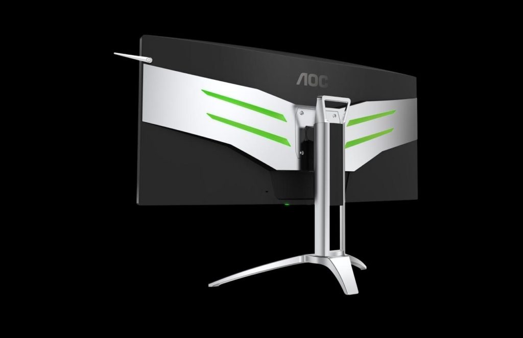 AOC представи геймърският AGON UltraWide Curved с NVIDIA G-SYNC