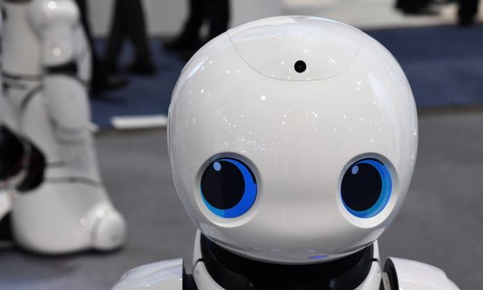 AI Европарламентът подготвя законодателство за роботизацията