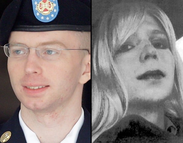 Chelsea-Manning Обама помилва главния информатор на WikiLeaks