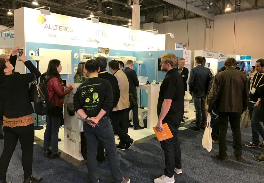 CES 2017: Алтерко Роботикс изненада с нов модел детски смарт часовник – MyKi Touch