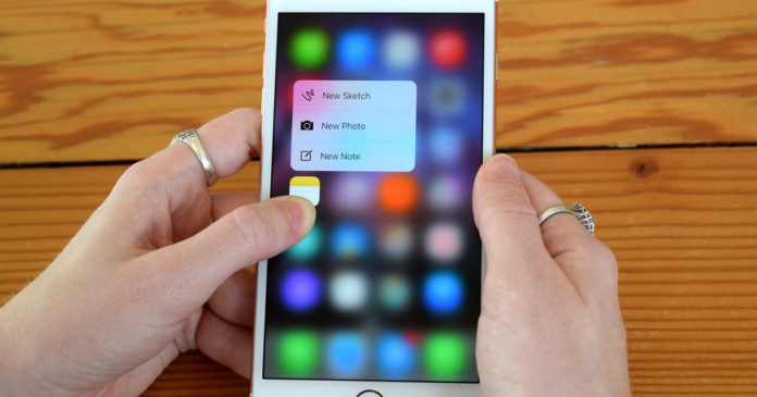 KGI: iPhone 8 ще има 3D Touch от ново поколение за работа с извити OLED дисплеи