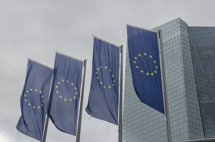 eu-flag Еврокомисията с решение относно програмите за блокиране на реклами
