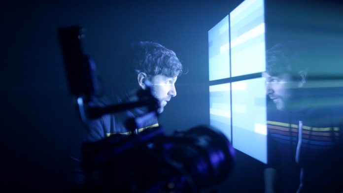 microsoft-developing-lightweight-windows-10-version-codenamed-cloud-shell Microsoft работи върху олекотена версия на Windows 10 с име Cloud Shell