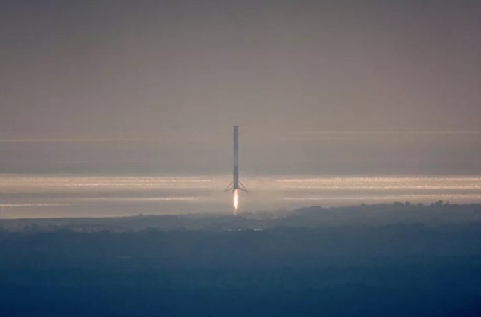 Falcon 9 Още едно успешно кацане на първата степен на Falcon 9