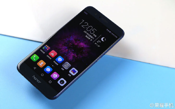 Официален анонс на смартфона Huawei Honor V9