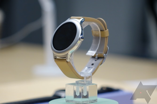 LG и Google официално представиха смарт-часовниците Watch Sport и Watch Style с Android Wear 2.0