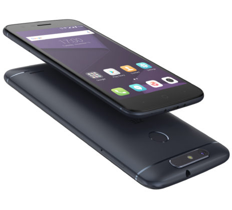 MWC 2017: анонс на смартфоните ZTE Blade V8 Mini и V8 Lite с двойни камери