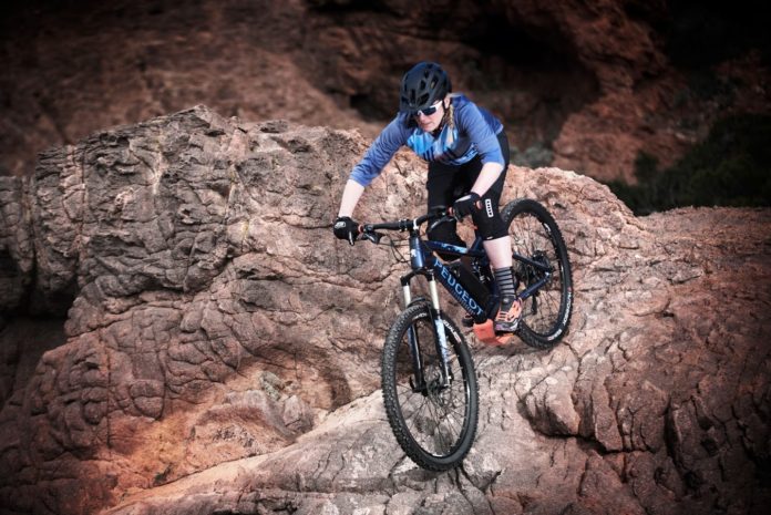 5_Peugeot Cycles Gamme 2017 Photos Lifestyle 018 Peugeot представя гамата си електрически велосипеди за 2017 година