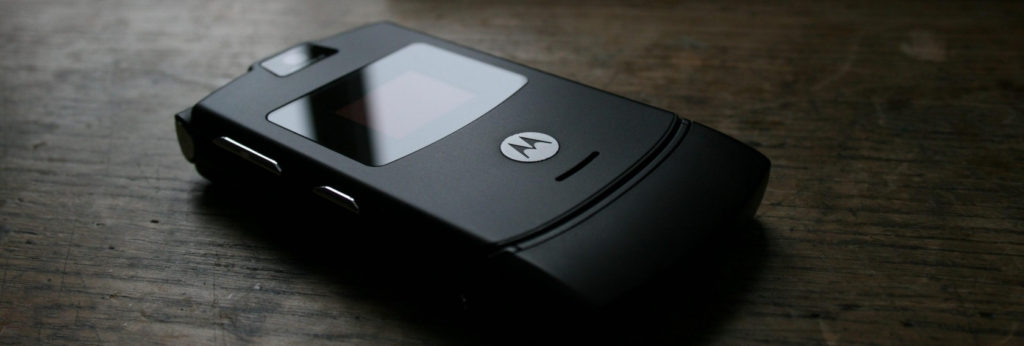 След Nokia 3310 може да се възроди още една легенда – Motorola Razr V3