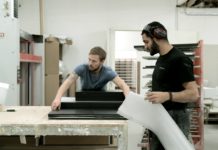 IBM и Ricoh представиха интерактивна дъска, превеждаща от различни езици в реално време
