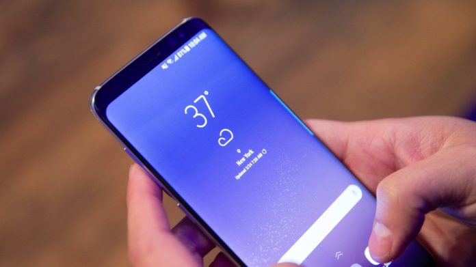 1 На Samsung Galaxy S8 теоретично може да се стартира Windows 10