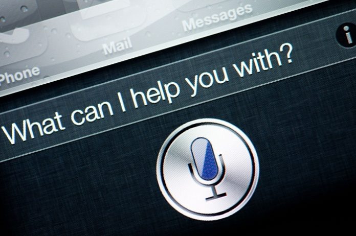 1 Siri се научи да чете съобщенията от WhatsApp