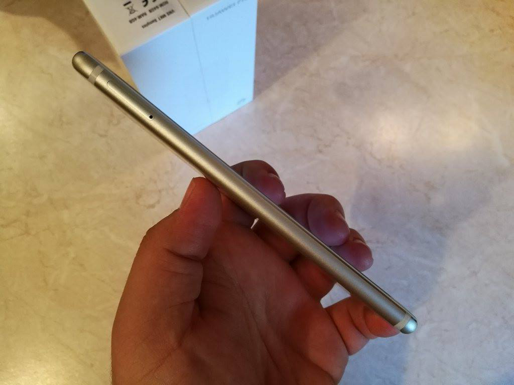 Ревю на Huawei P10: флагманът с двойна камера, който снима по-добре от iPhone