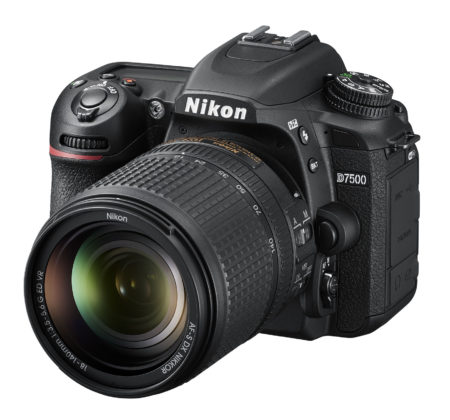 Nikon представя новия модел D7500