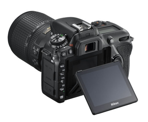Nikon представя новия модел D7500