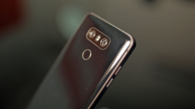 Samsung Galaxy S8 или LG G6 – кой е по-добрият?