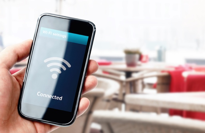 Много от потребителтие прибегнаха до Wi-Fi, заради липсата на мобилен интернет Хиляди се оплакаха от липса на мобилен интернет в София