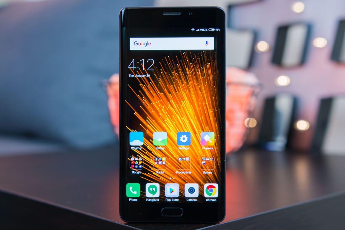 Xiaomi Mi Note 3: истинско чудовище с 8 GB RAM