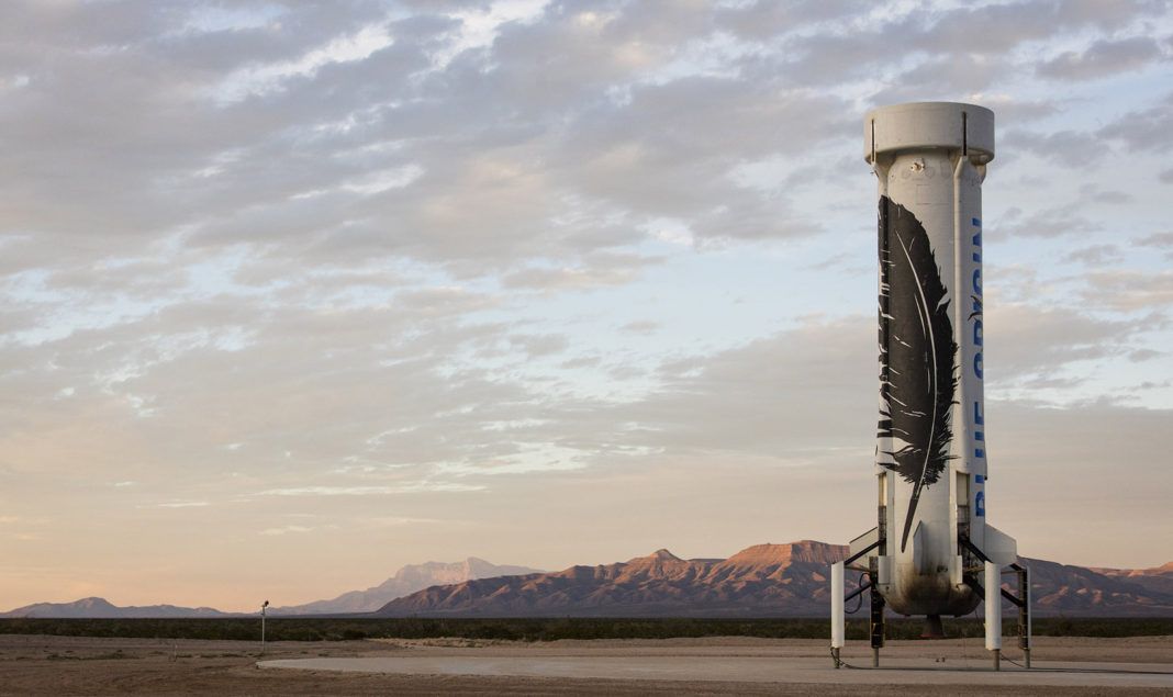new-shepard-rocket03 Джеф Безос продава акции в Amazon, за да финансира космическата си авантюра