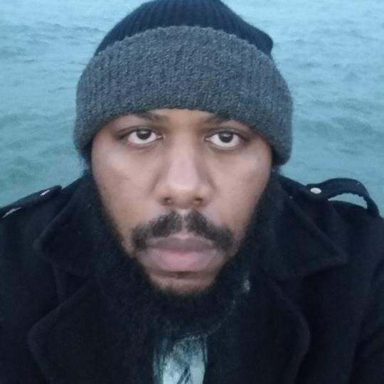 Излъчването на убийство във Facebook. В кого е вината?