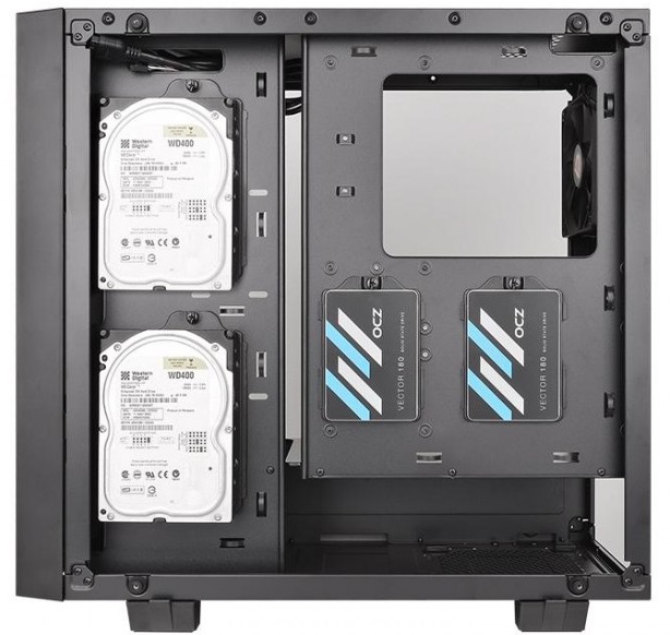 Thermaltake Core G21 — евтин Mid-Tower корпус със стена от закалено стъкло