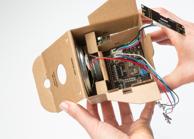 Новия конструктор на Google превръща Raspberry Pi в ИИ асистент