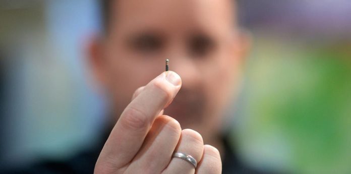 ARM започва производството на чипове за киборги